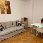 Klimt\'S Korner L Modern, Central, Lovely Apartment